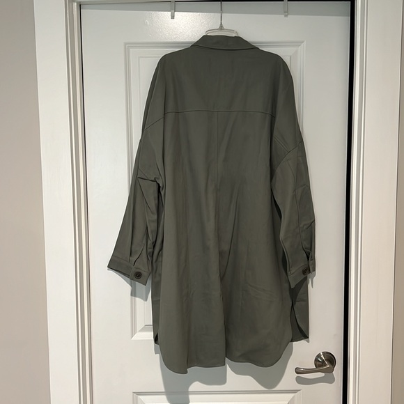 Fashion Nova Daleyza Shacket- Olive - Picture 4 of 4